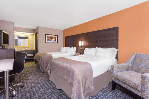 Ramada by Wyndham Augusta Fort Gordon image 6